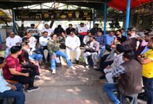 The dispute over land registration guidelines is intensifying.