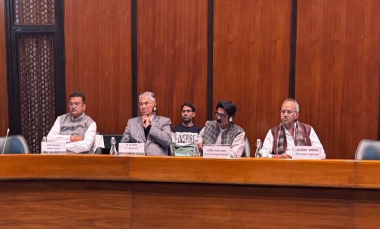 प्राक्कलन समिति की बैठक में सांसद बृजमोहन की मांग, रायपुर बने 100 प्रतिशत ग्रीन एनर्जी एयरपोर्ट