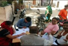 Congress leaders leave for Delhi for the 'Vote thief, leave the throne' rally.