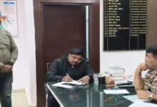 सराफा कारोबारी से बस में 30 लाख की उठाईगिरी: टॉयलेट के लिए नीचे उतरा, 5 मिनट में कैश-चांदी लेकर फरार बदमाश