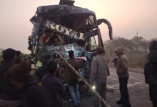 A bus collided with a parked trailer in Bilaspur-Ratanpur, injuring 12 passengers; seriously injured patients were referred to SIMS hospital.