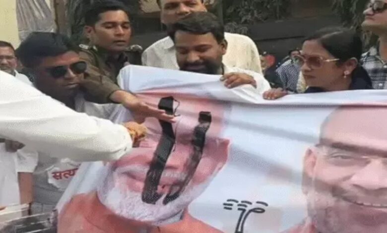 Congress protests in Raipur over the National Herald case: Black paint smeared on Modi-Shah posters, barricades broken as protesters attempt to surround the BJP office.