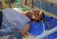 In Mahasamund, a sub-contractor attempted suicide by jumping in front of a goods train.