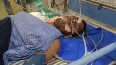 In Mahasamund, a sub-contractor attempted suicide by jumping in front of a goods train.