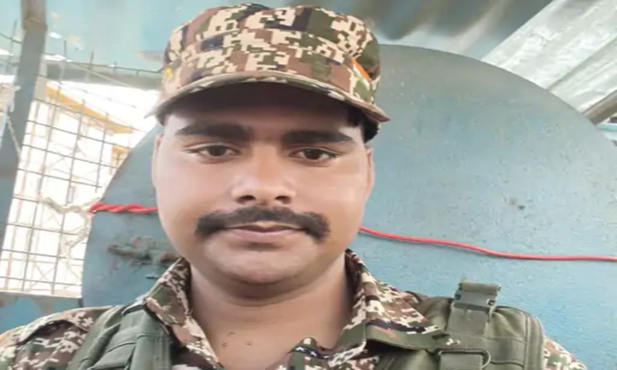 A CRPF jawan died in a vehicle collision in Bilaspur.