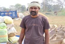 The online token system has made paddy procurement easier, faster, and more transparent; farmer Jethuram Banjare expressed his satisfaction.