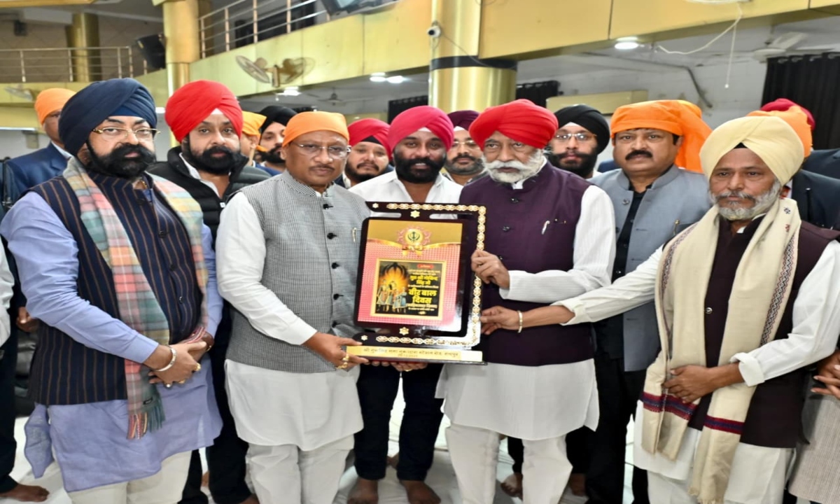 It is essential to spread awareness about the sacrifice of the Sahibzadas to every single person.