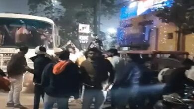 Vandalism at Magneto Mall... 50 Bajrang Dal activists arrested: They stormed the police station and created a disturbance.