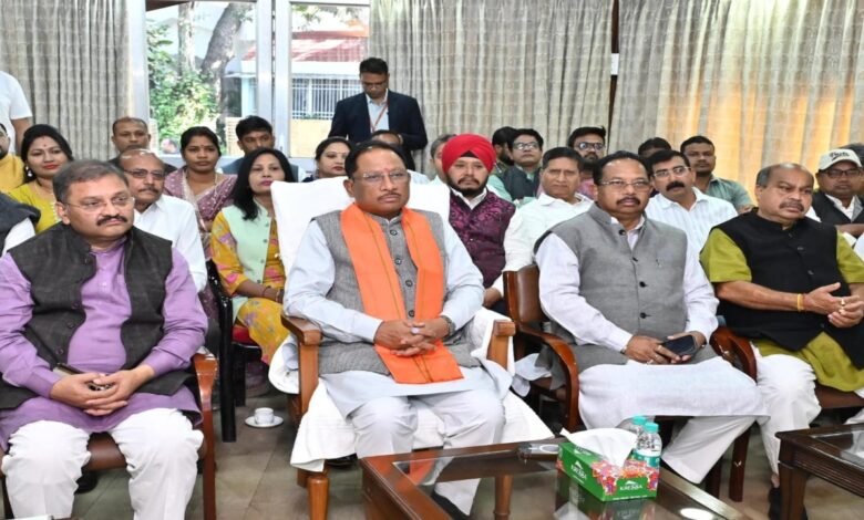 सीएम साय ने जनप्रतिनिधियों संग सुनी ‘मन की बात’