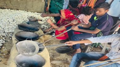 From poverty to prosperity: Makhana cultivation will transform the economic lives of rural women in Dhamtari.