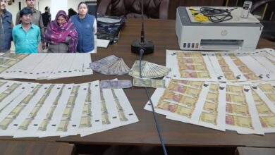 A husband and wife involved in printing counterfeit notes have been arrested in Bhilai; they were circulating the fake currency in a weekly market.