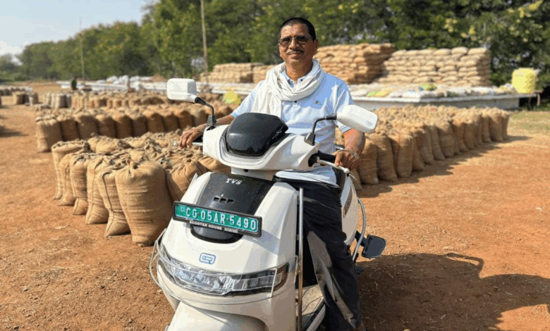 From support prices to self-reliance, farmer Hansraj Sahu's hard work has changed the pace of progress.