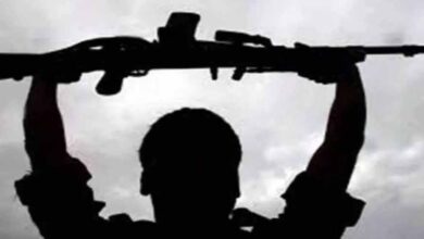 तेलंगाना DG के सामने नक्सलियों का ऐतिहासिक आत्मसमर्पण, टॉप लीडर रवि और RCRC कमांडर प्रशांत भी शामिल