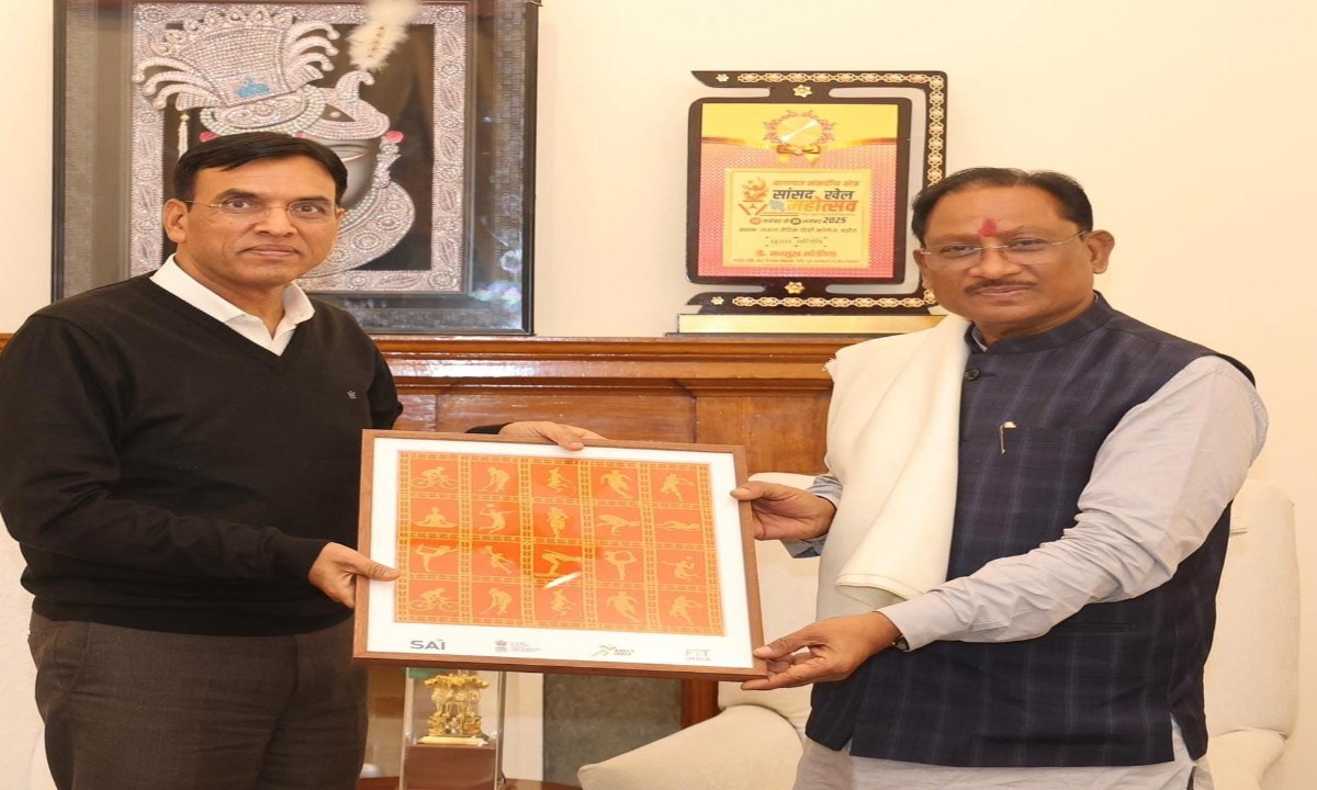 CM Sai met with Union Minister Mansukh Mandaviya.