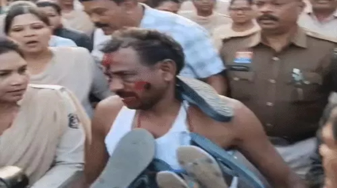 Female constable's uniform torn, she was stripped half-naked: Main accused arrested.