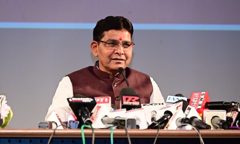 राष्ट्रीय शिक्षा नीति: 1822.75 करोड़ रुपए हुआ विभाग का बजट, रिसर्च क्वालिटी इंडस्ट्रियल एकेडमिया कोलैबोरेशन सेल का हुआ गठन