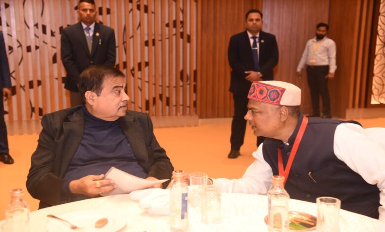 Kedar Kashyap attended the meeting of transport ministers from all states and issued instructions for stricter enforcement of vehicle safety and traffic rules.