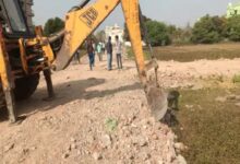 In Raipur, the municipal corporation's bulldozer demolished illegal constructions on a 7-acre plot of land, and an FIR will be filed against the builder.