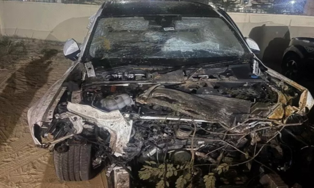 Jaipur, Audi, racing, accident, 16 injured, 1 death, high speed, 120 kmph, food stalls, Mansarovar, runaway car, divider collision, pedestrians, hospital, serious injuries, Jaipur Police, driver absconding, Rashid Barwa, eyewitnesses, chaos, crowd, solar businessman, vehicle seized, nasha, traffic,