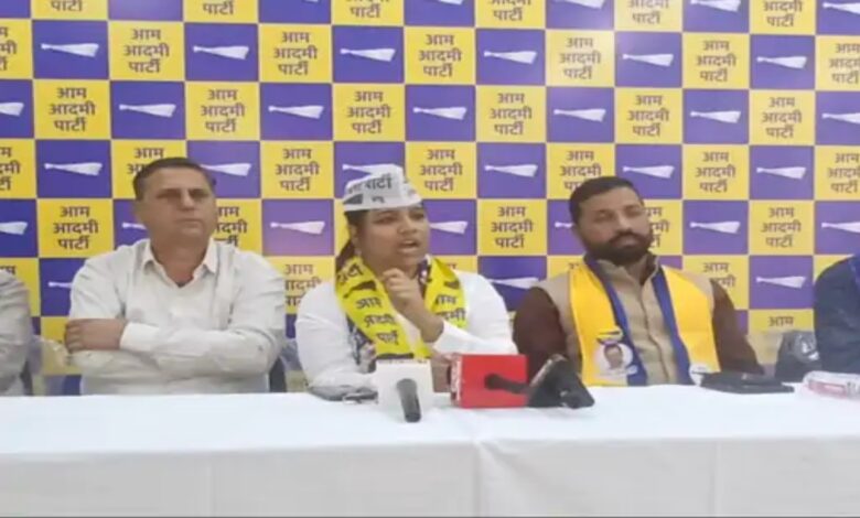 Tamnar violence: Inhuman actions by the police against female police officers and rural women.