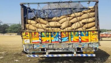 रायपुर में 200 क्विंटल धान लोड ट्रक जब्त