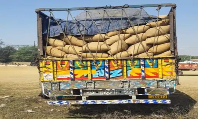 रायपुर में 200 क्विंटल धान लोड ट्रक जब्त