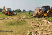 Bulldozers demolished illegal constructions on seven acres of land, destroying roads that had been built and blocking access routes.