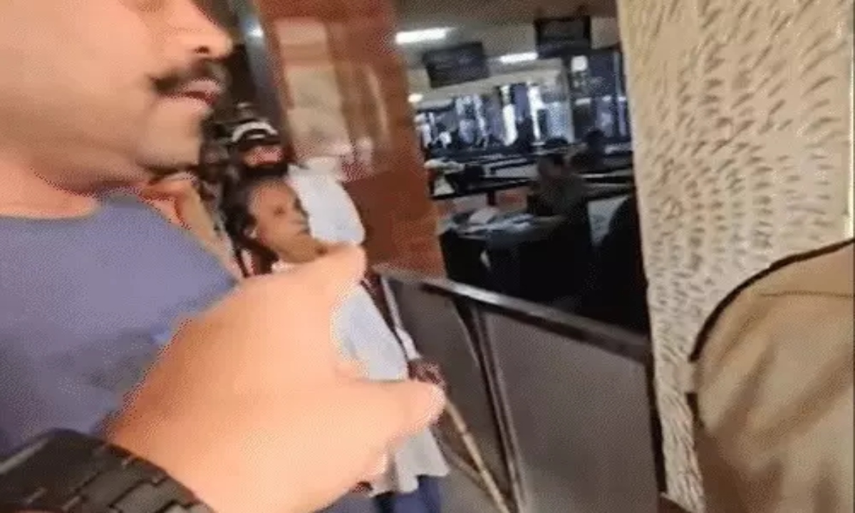 The house of the man accused of raping a young girl will be demolished: The mayor has issued a notice, citing illegal construction.