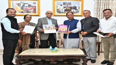 Former Governor Ramesh Bais paid a courtesy visit to CM Sai.