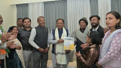 Chief Minister Sai inspected the solar system installed under the PM Suryaghar Free Electricity Scheme.