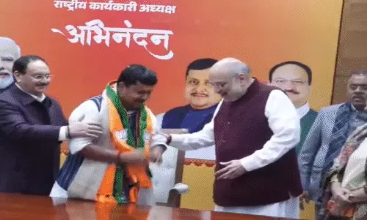 Nitin Naveen will file his nomination for the BJP president post today; he is likely to be elected unopposed and will become the youngest BJP president.