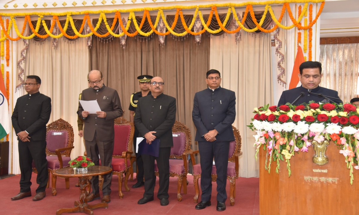 The officials of the Chhattisgarh State Information Commission were administered the oath of office by the Governor.