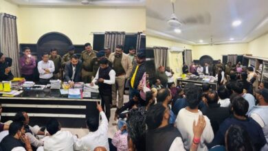 Allegations of irregularities in the SIR process: Congress stages protest at the Tehsil office.