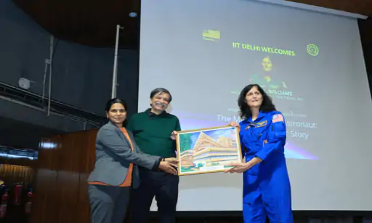 Sunita Williams: Coming to India feels like coming home; going to the moon is the goal.