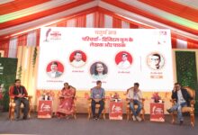 A meaningful dialogue on the relationship between writers and readers in the digital age took place at the Raipur Literature Festival.