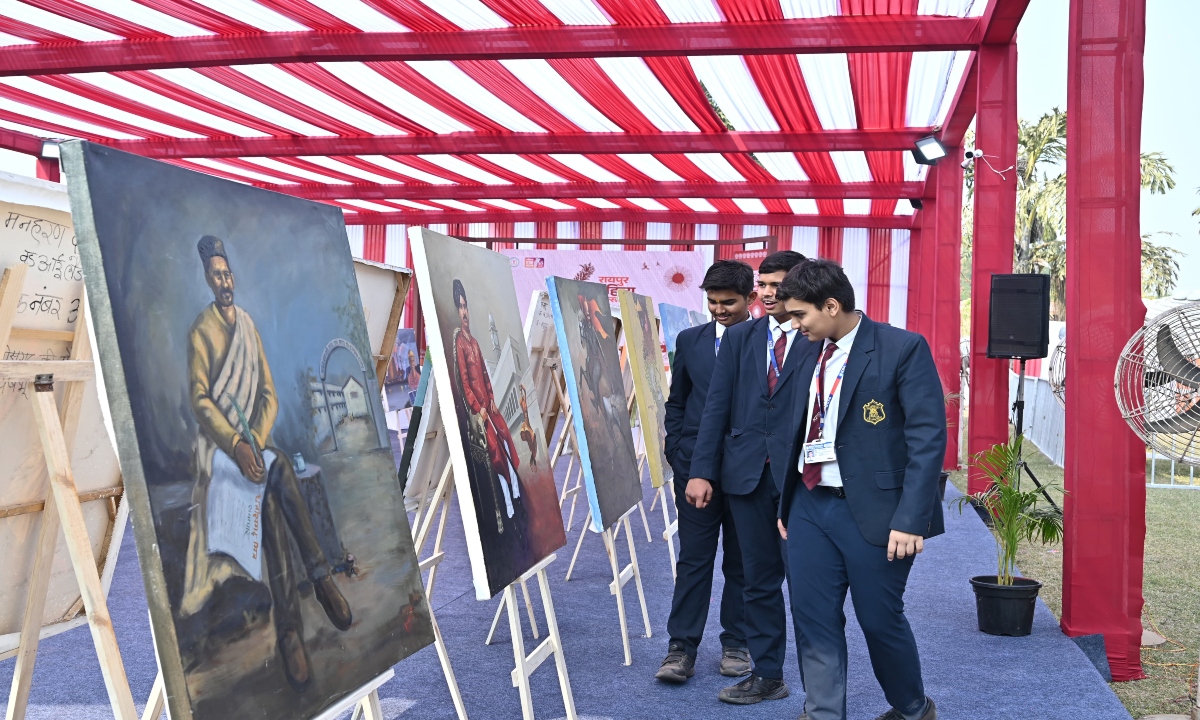 The Raipur Literature Festival showcased not only literature but also the vibrant colors of painting.