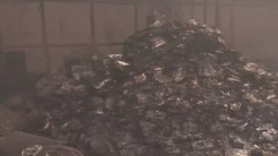 Fire breaks out in warehouses, 8 dead; several workers feared trapped.