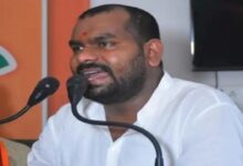 Hospital incident in Mungeli: BJYM district president booked for threatening a doctor.