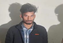 The thief who was stealing in the deserted colonies of Raipur has been caught.