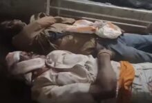 An unknown vehicle ran over three young men, killing them on the spot.