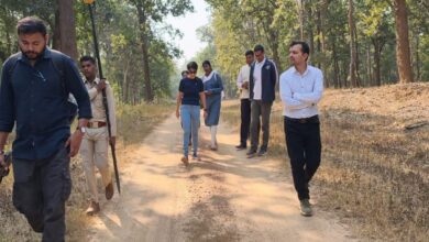 Trainee IFS officers received practical training in DGPS surveying and wildlife management.