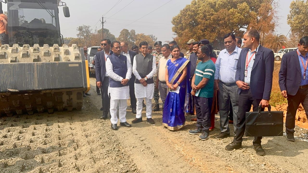 Complete the NH-130D road construction work with quality and within the stipulated timeframe: CM Sai