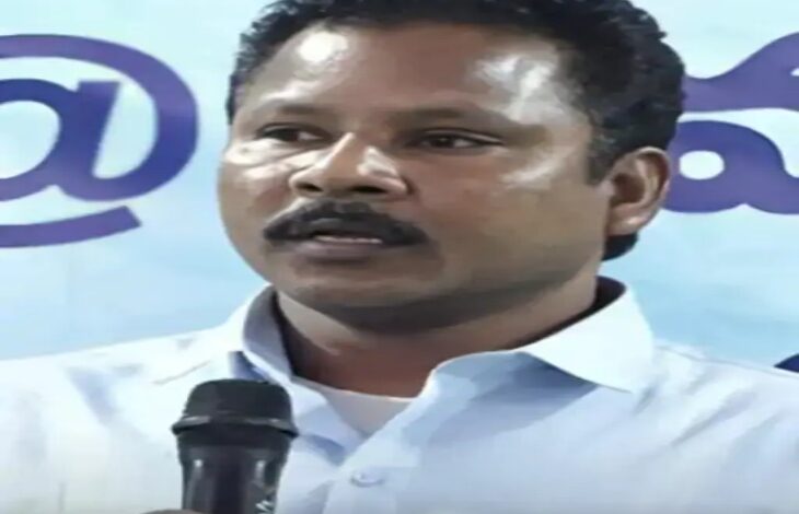 Surrendered Naxalite Deva will reveal the truth about the Jhiram Valley incident.