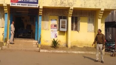 A retired veterinary doctor in Raipur was digitally arrested and defrauded of over one crore rupees.