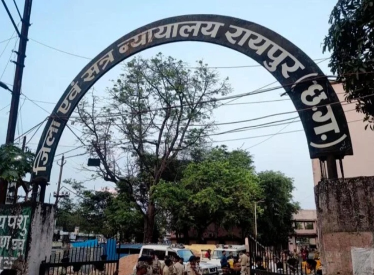 Prisoner escapes from Raipur court, police on the lookout