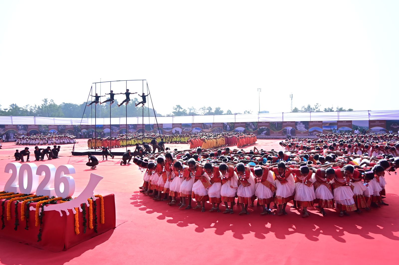 The pride of Abujhmarh: Young Mallakhamb champions showcased their amazing skills before the President, earning widespread praise.