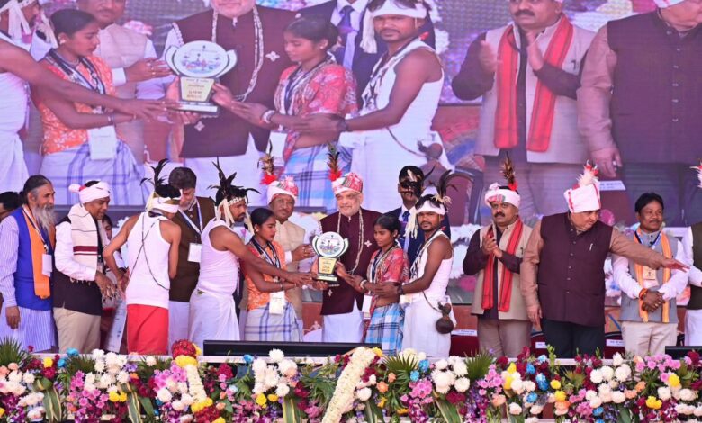 Home Minister Amit Shah was impressed by the school children's performance; the tribal play from Sukma won the first prize.