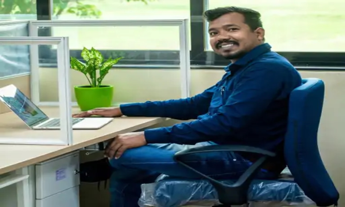 He wrote on Facebook: "My wife used black magic to end our love."