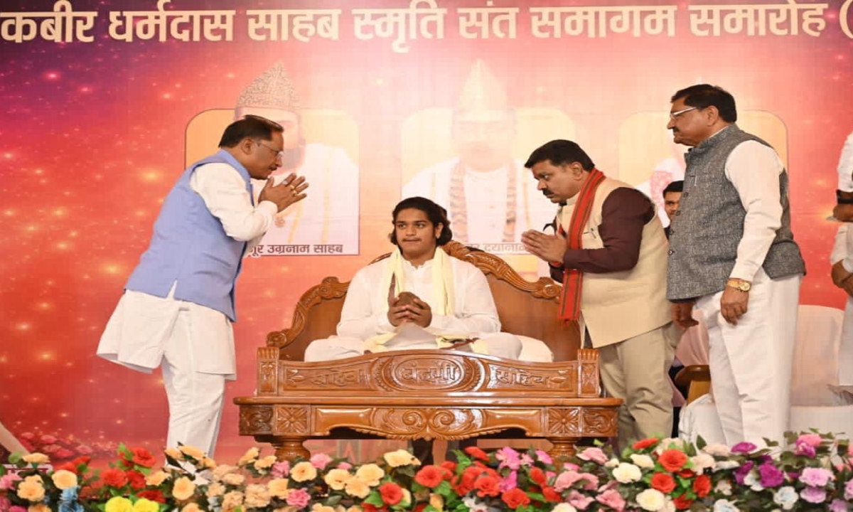 Chief Minister Sai participated in the Satguru Kabir Sant Samagam ceremony in Damakheda.