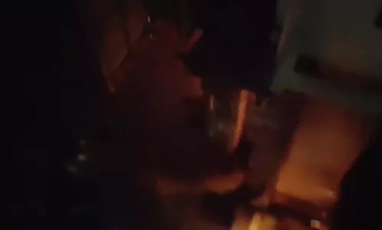 Clash between two groups in Gariaband, 10 houses set on fire.